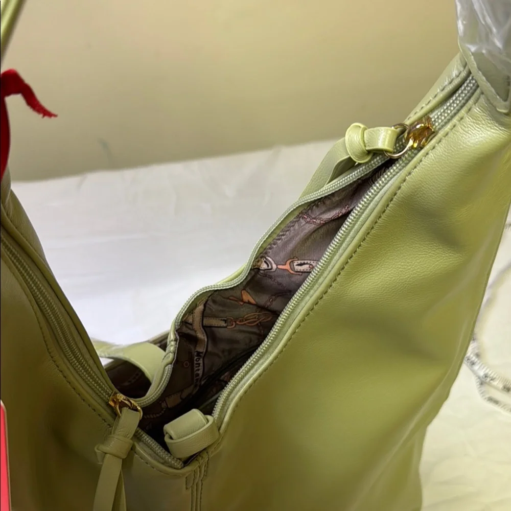 Green‎ Hobo Bag with Minimalist Design and Relaxed Silhouette